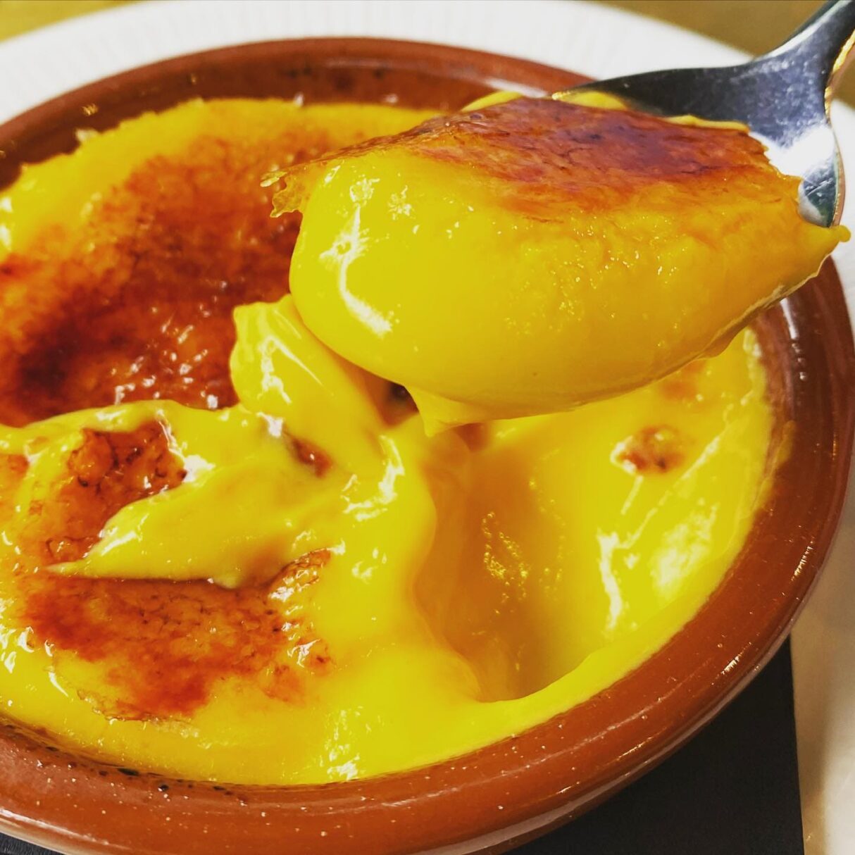 Receta de Crema Catalana Original y FACÍL en pocos minutos!